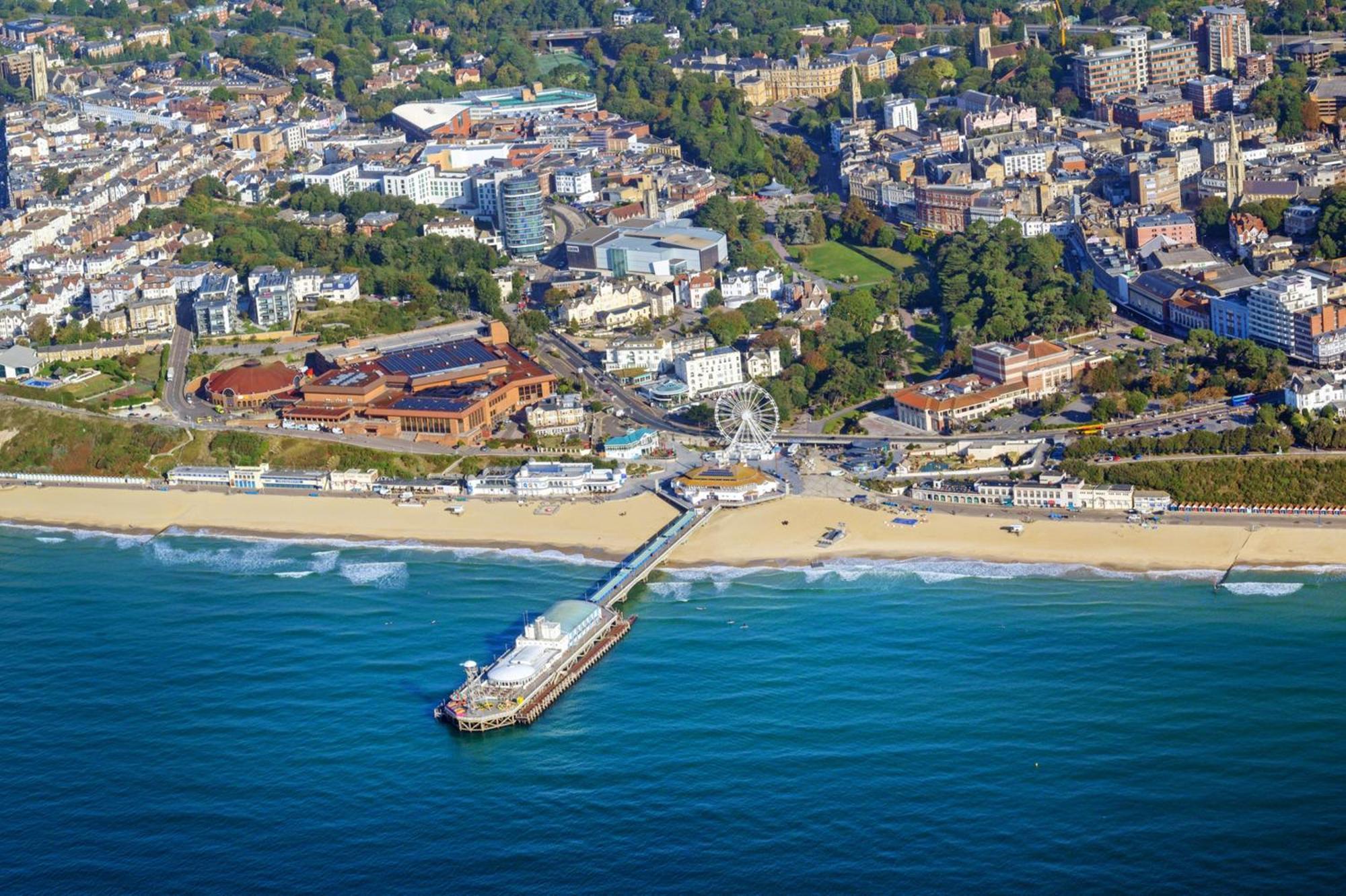 Bournecoast: Beachfront Home With Sea View -Hb9555 Bournemouth Dış mekan fotoğraf